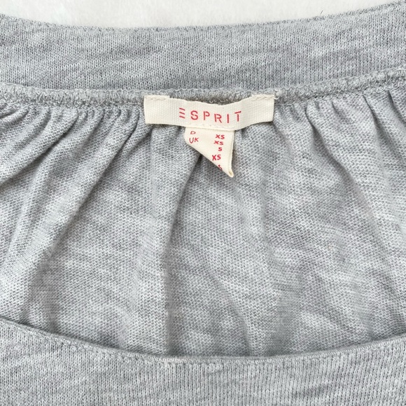⭐️ Esprit Grey Short Sleeve Sweater XS - Picture 4 of 13